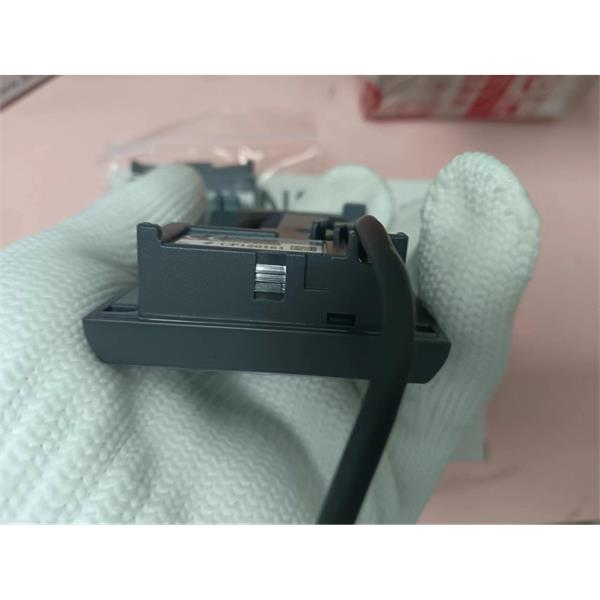 日本KEYENCE基恩士光纖傳感器光纖單元反射型FU-35FZ